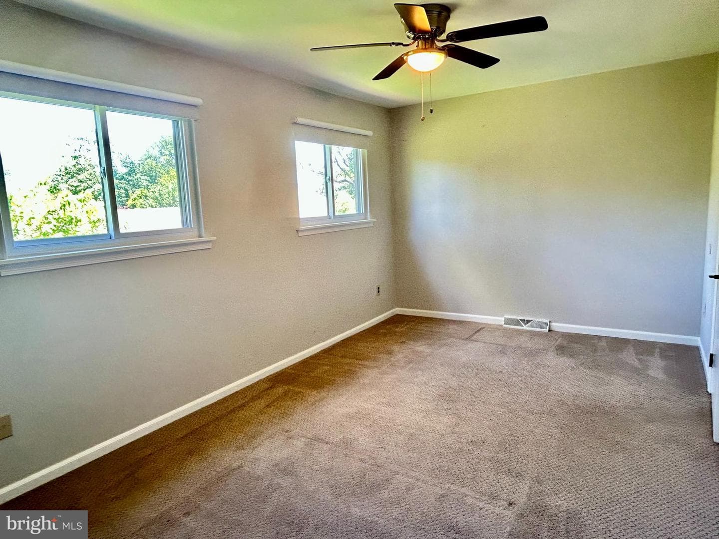 1006 N York Road #15 photo 19