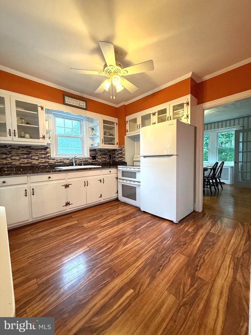 241 Edge Hill Road photo 8