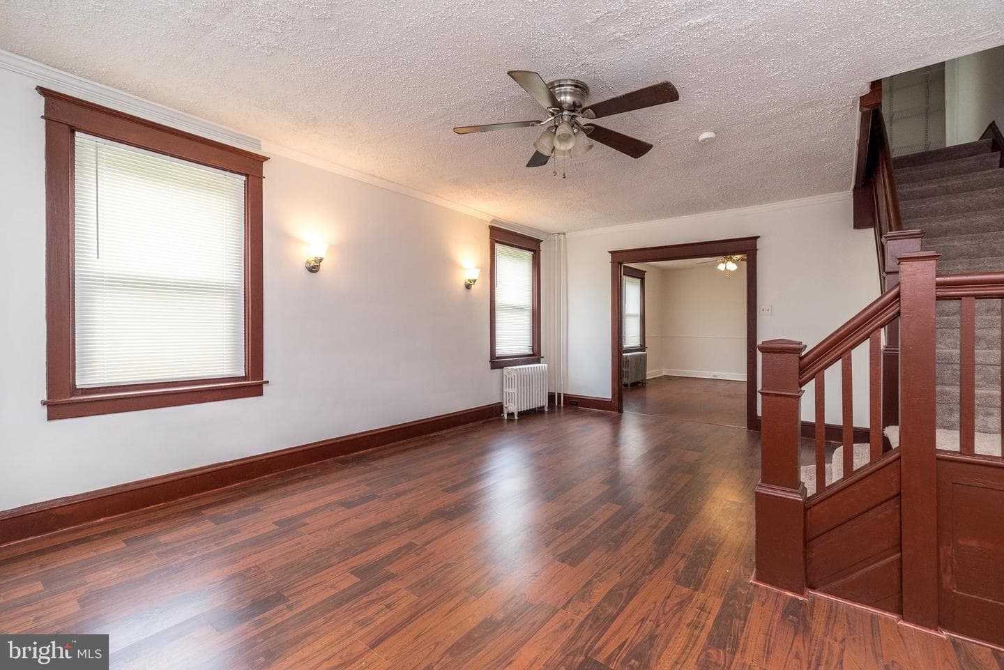 22 E 6th Street photo 5