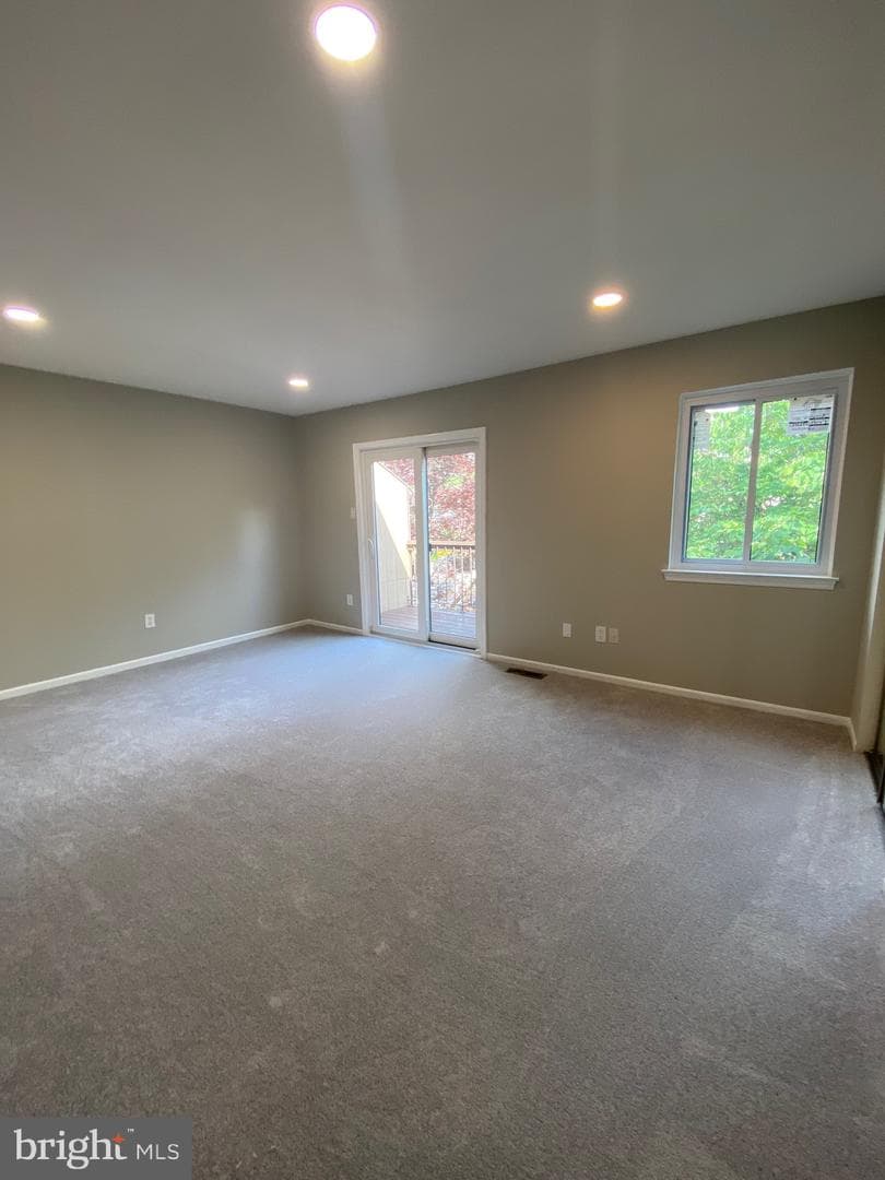 605 Bismark Way photo 15