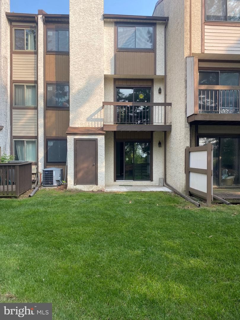 605 Bismark Way photo 19