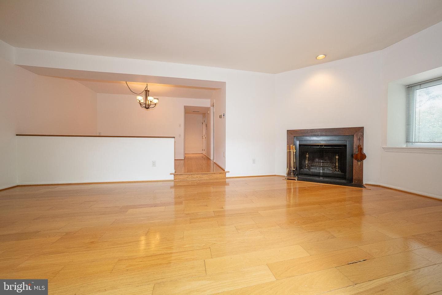 102 W Montgomery Avenue #a photo 15