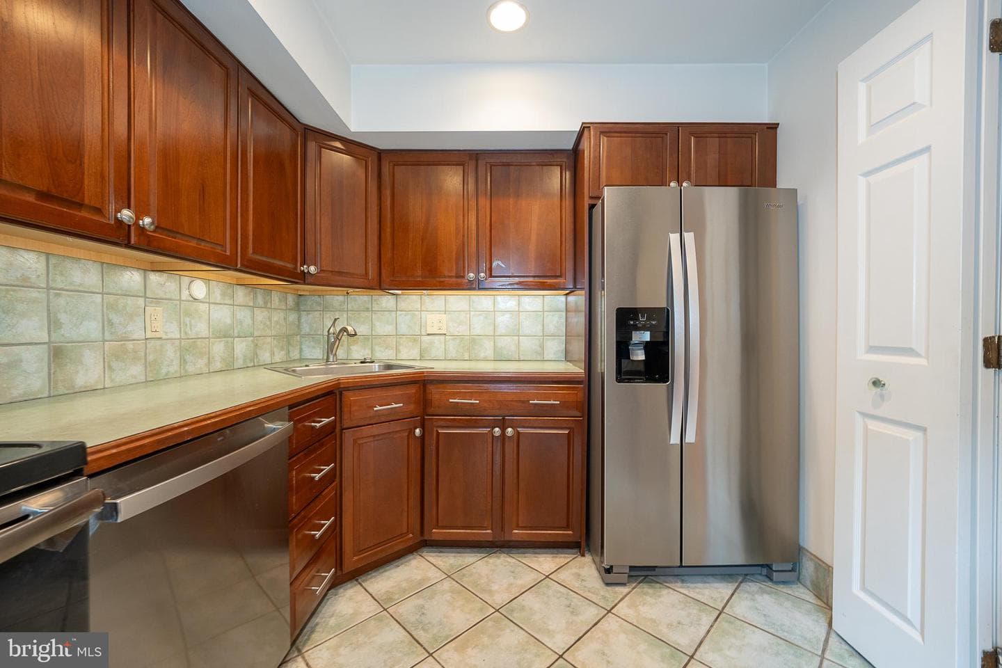 102 W Montgomery Avenue #a photo 19