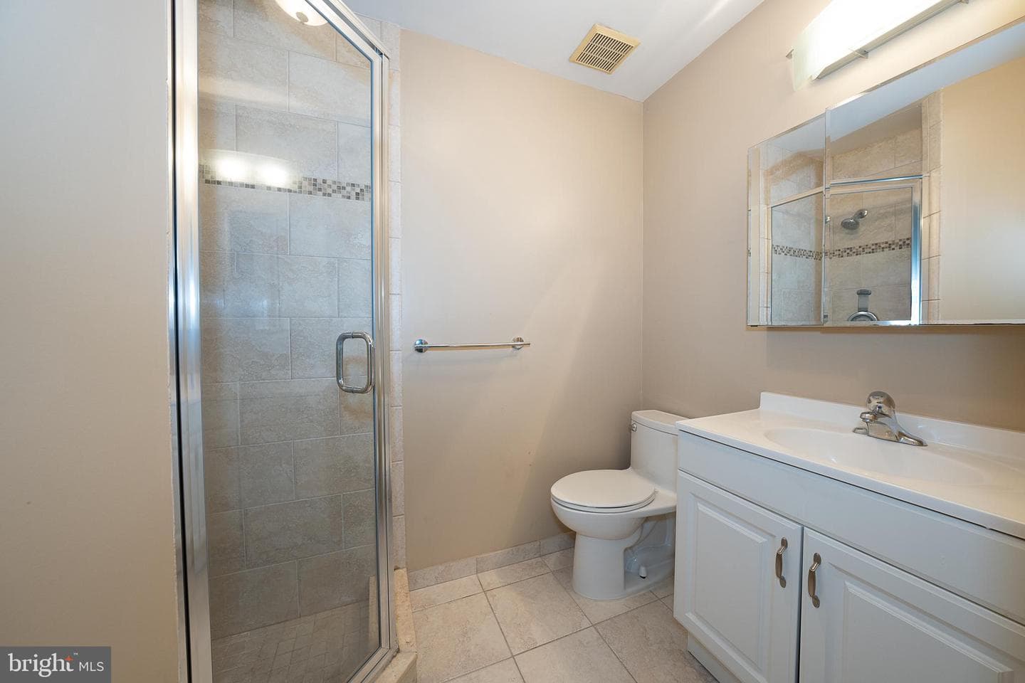 102 W Montgomery Avenue #a photo 34