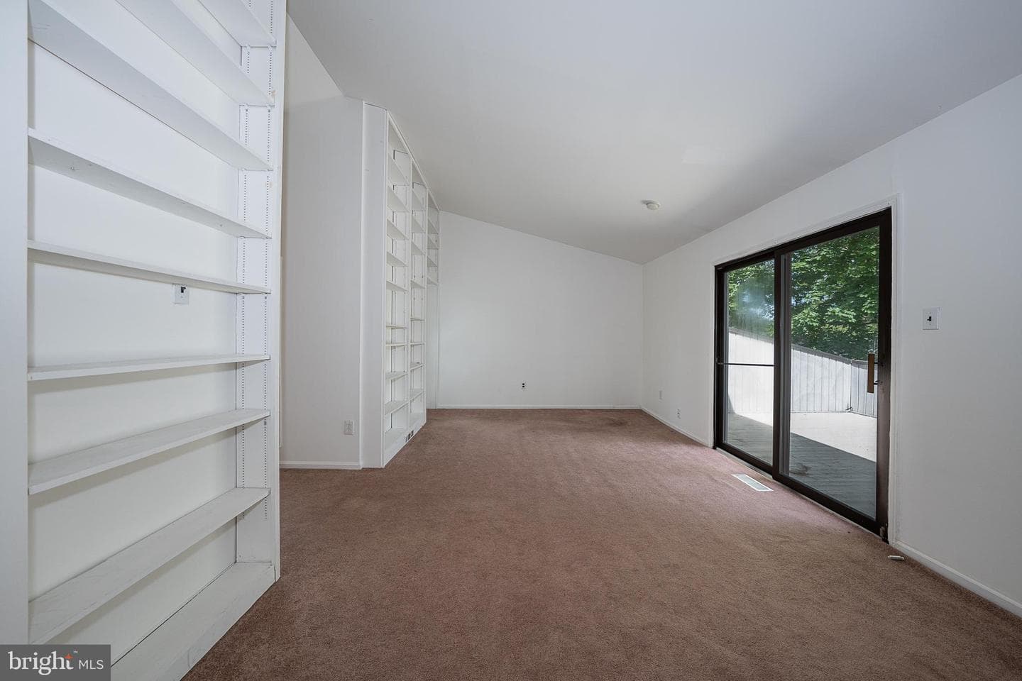 102 W Montgomery Avenue #a photo 36
