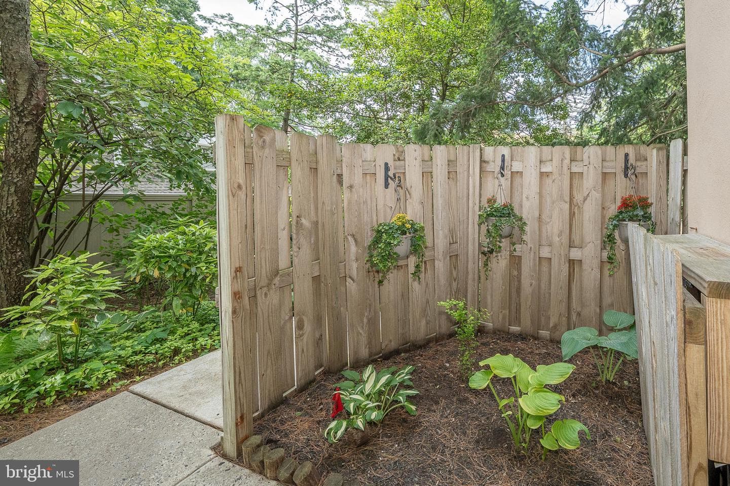 102 W Montgomery Avenue #a photo 5