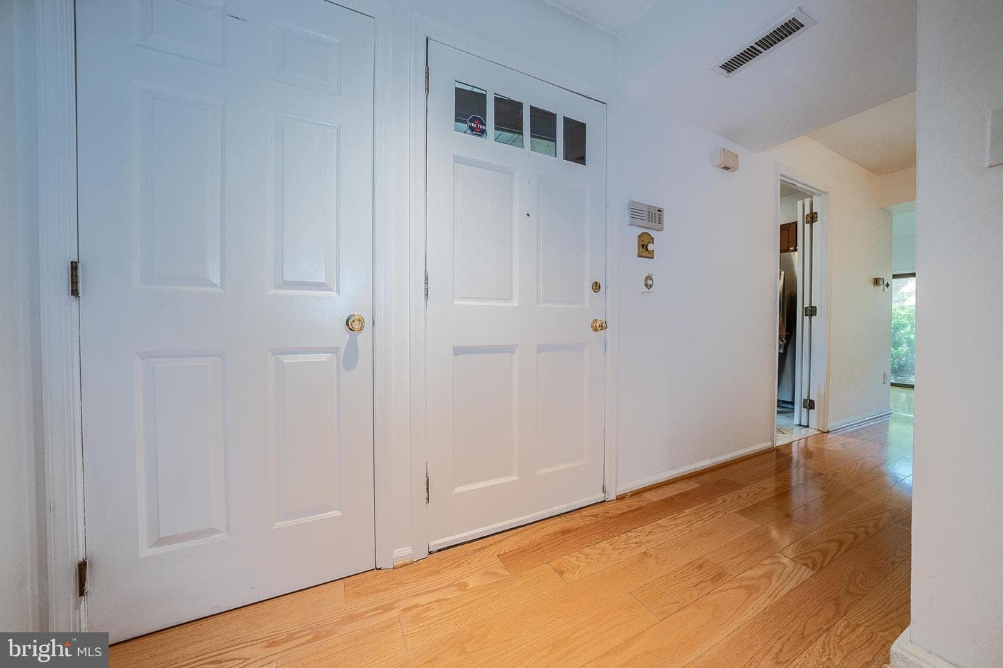 102 W Montgomery Avenue #a photo 6
