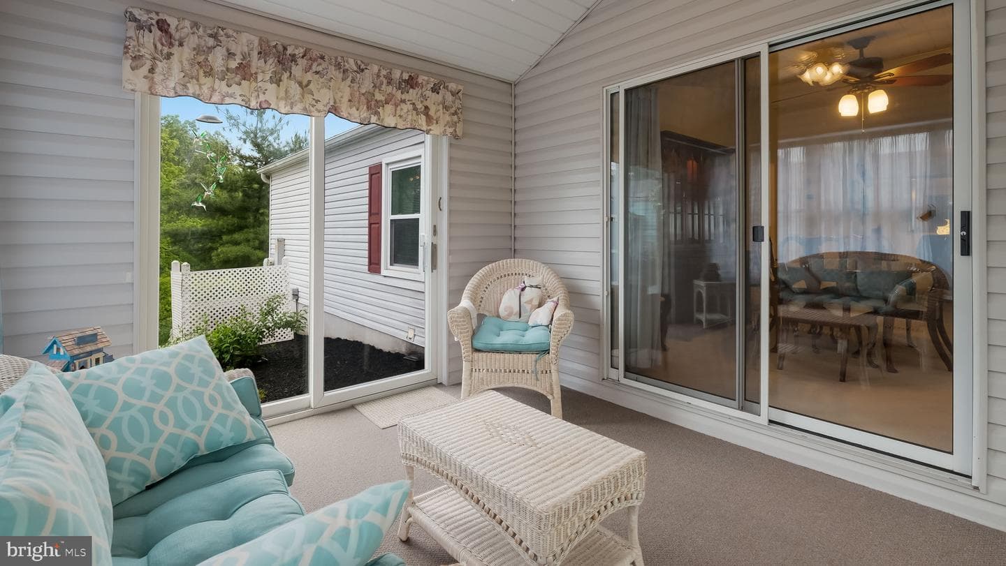 416 Westbury Drive photo 20