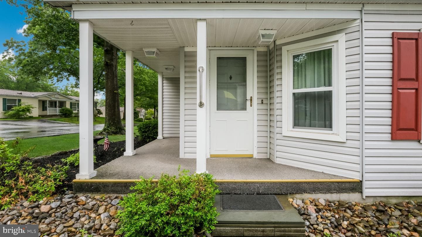 416 Westbury Drive photo 4
