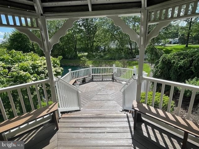 416 Westbury Drive photo 42