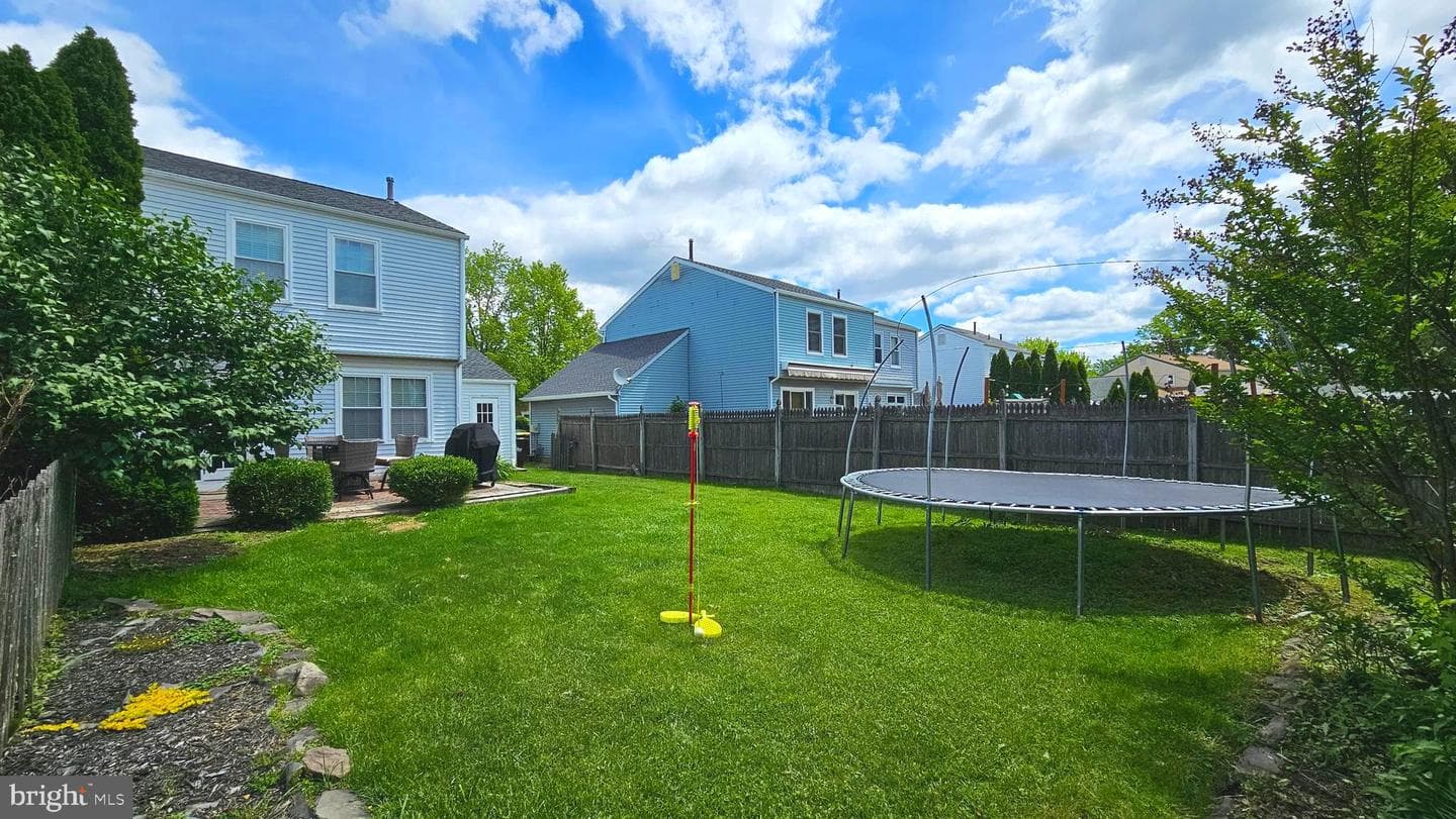 14 Curry Lane photo 17
