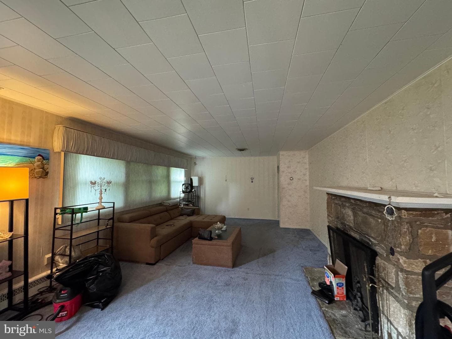 936 Wesley Avenue photo 2