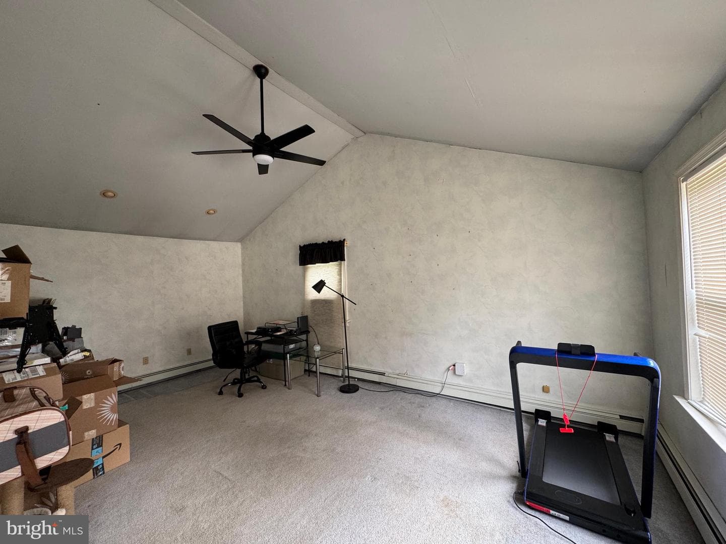 936 Wesley Avenue photo 9