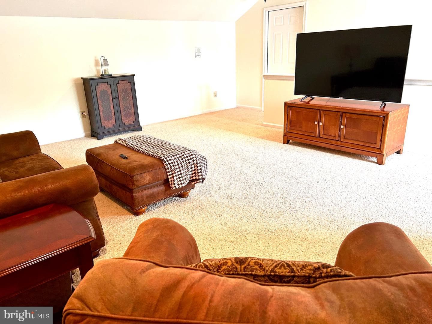 1511 Tarrington Way photo 27