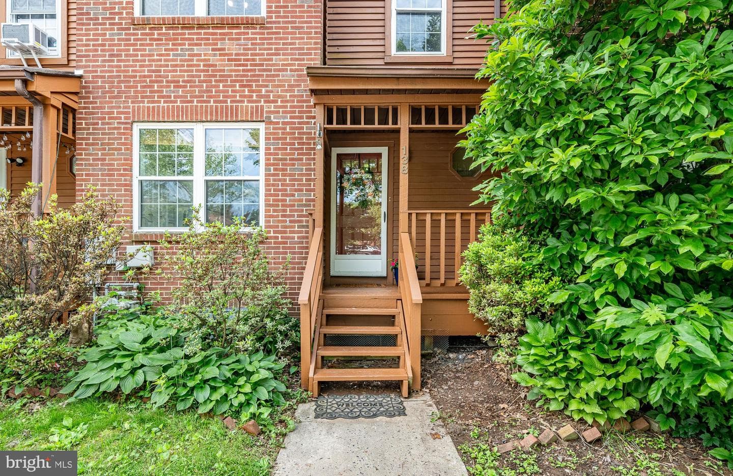 138 Iron Bark Court photo 1