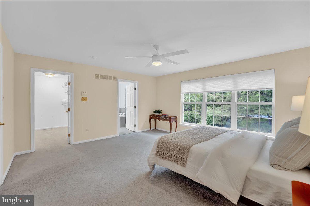 1150 Harrogate Way photo 19