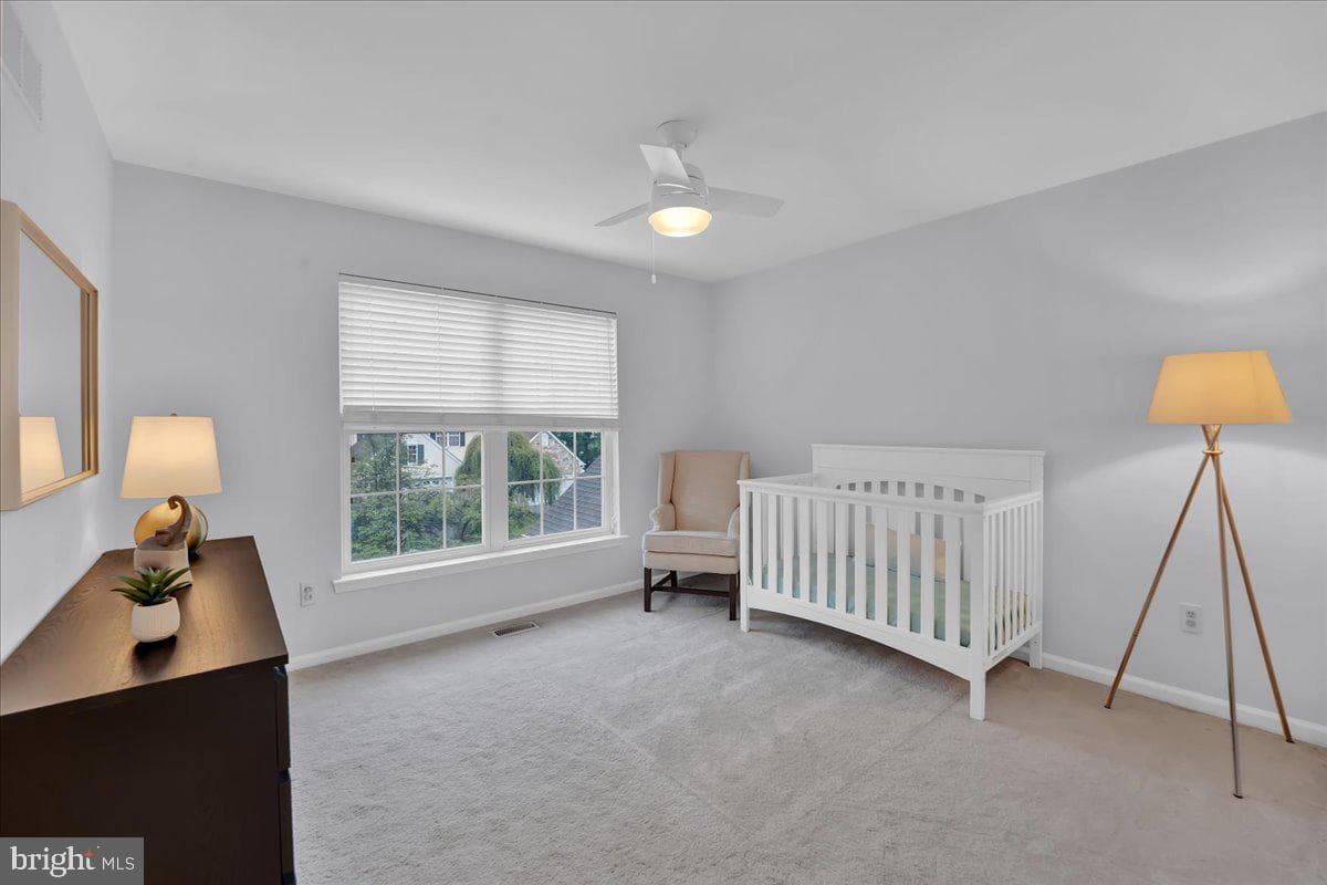 1150 Harrogate Way photo 24