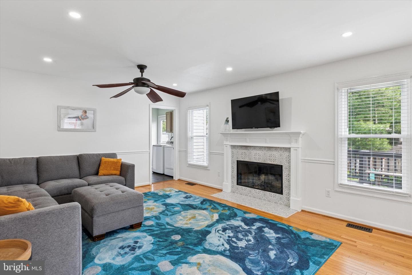 112 Abbey Drive photo 17