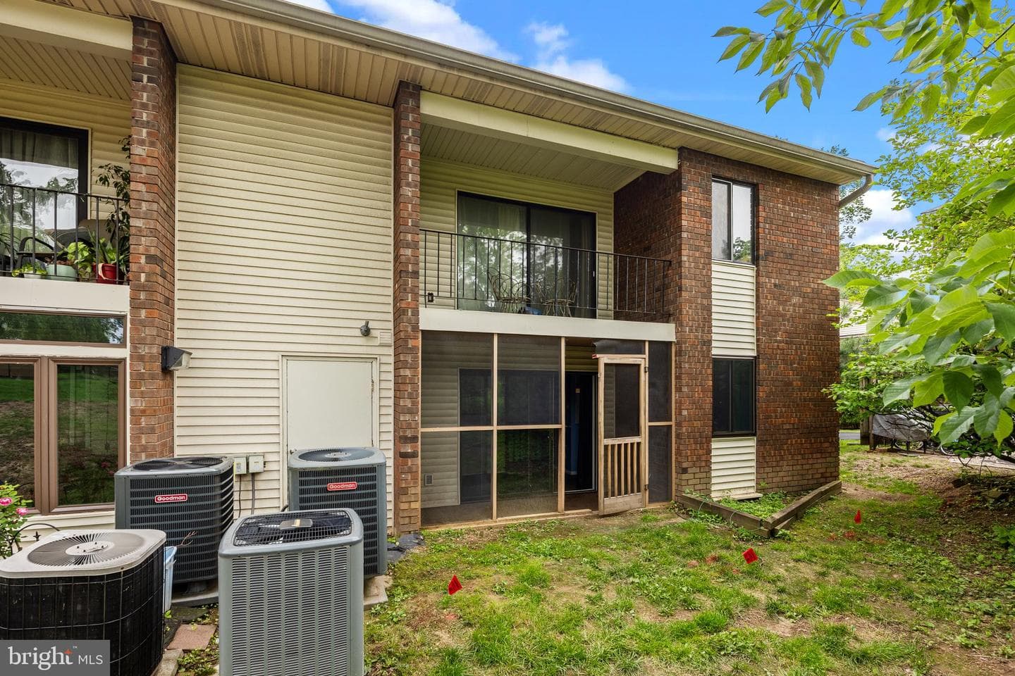 22 Hatters Court #22 photo 18