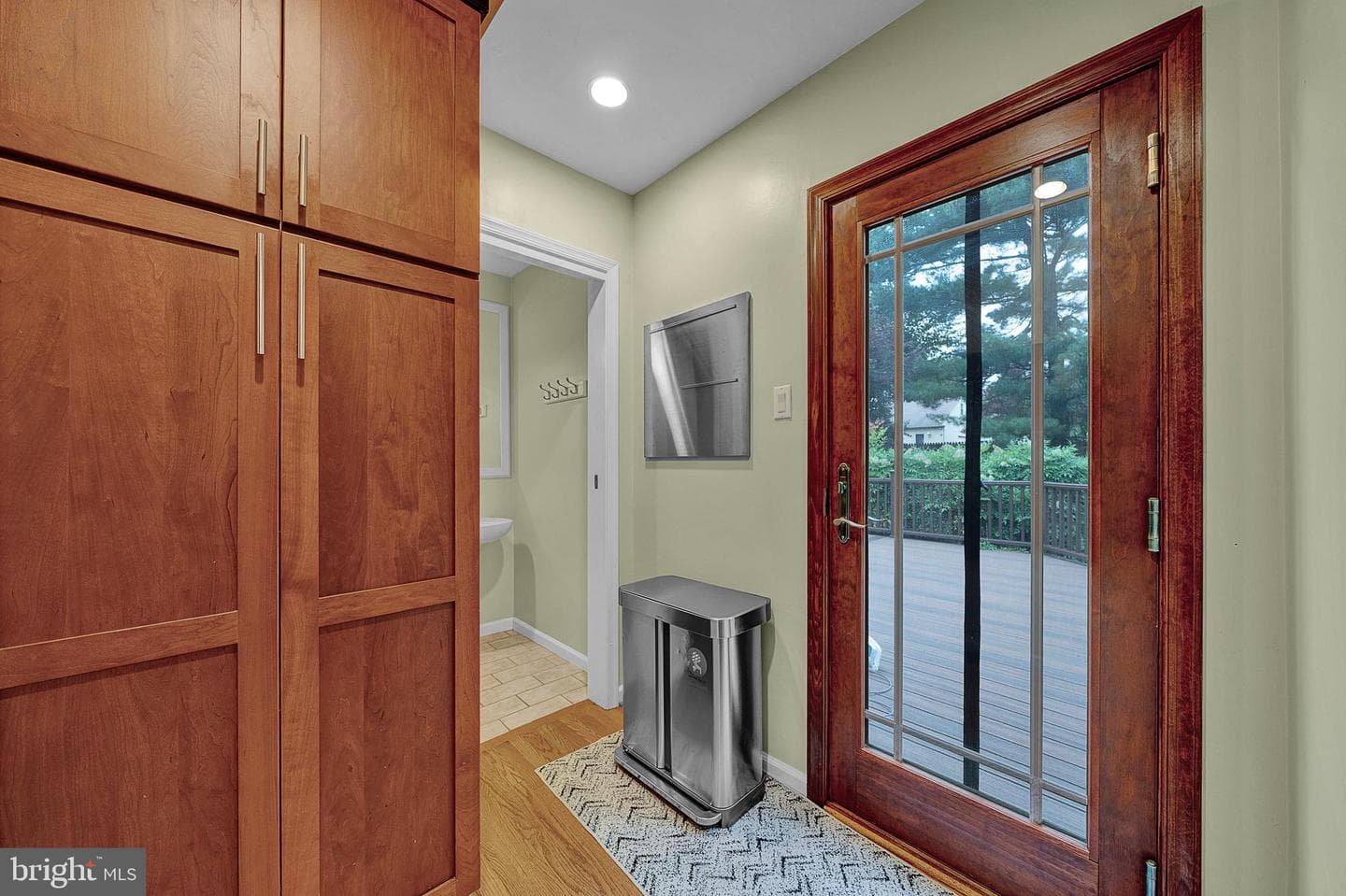 717 Buckley Road photo 13