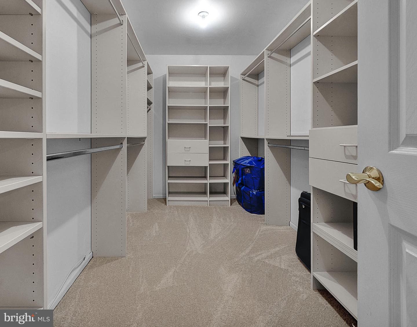 717 Buckley Road photo 22
