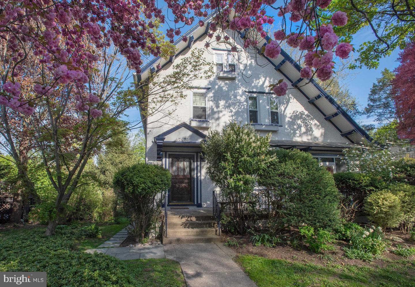 7933 Park Avenue photo 1