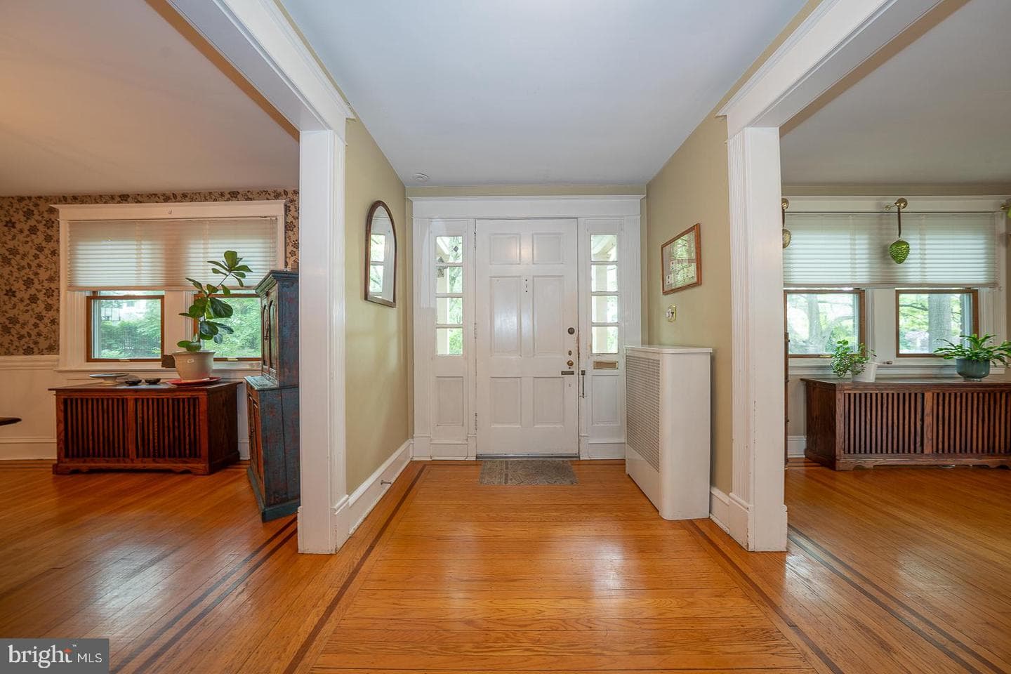 8317 High School Road photo 2