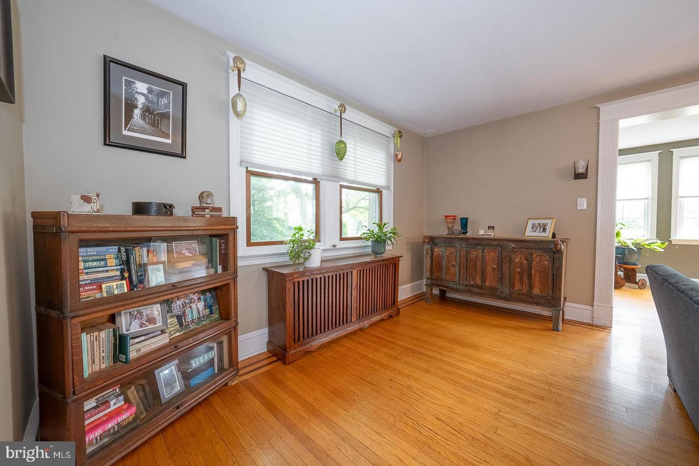 8317 High School Road photo 4