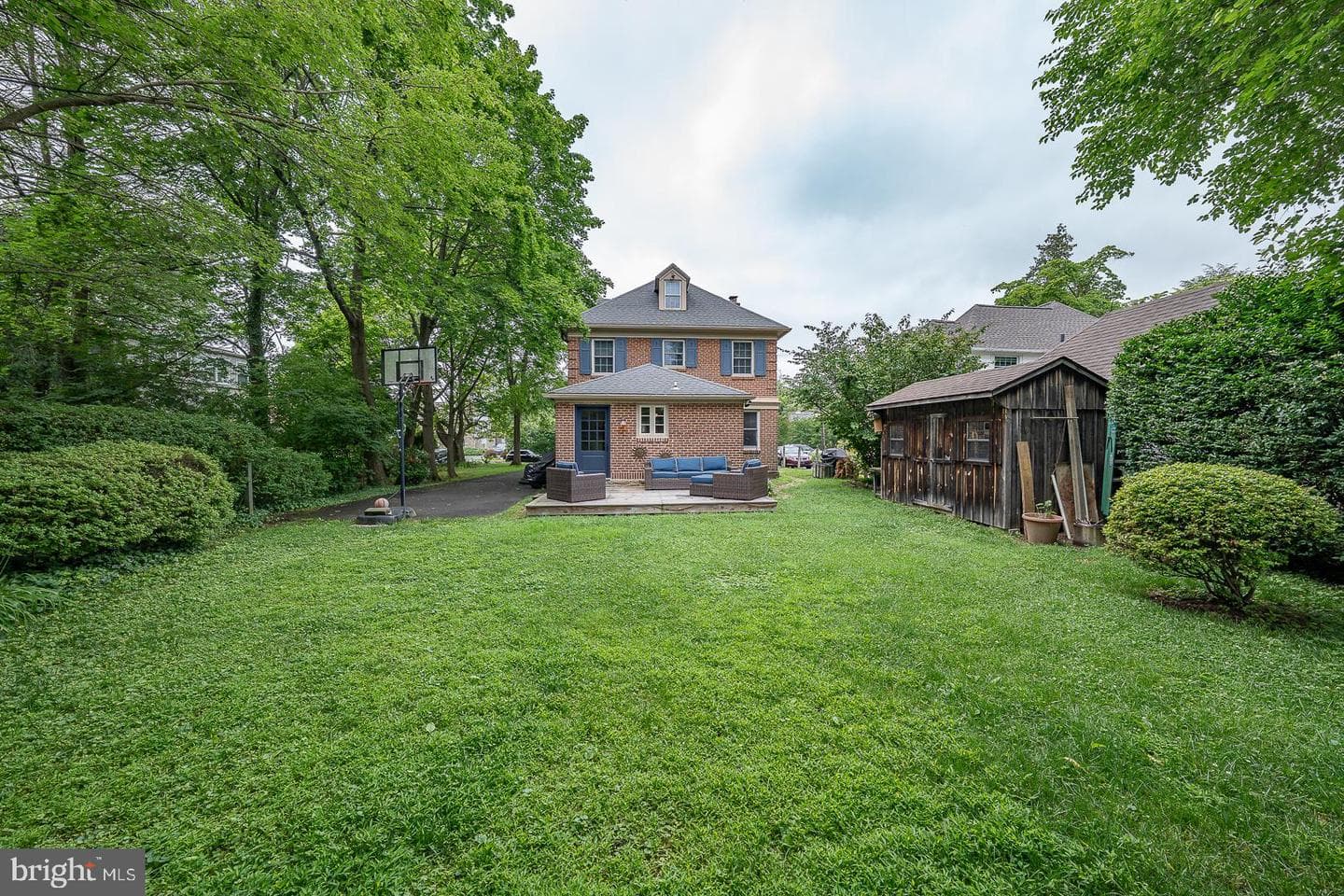 8317 High School Road photo 46