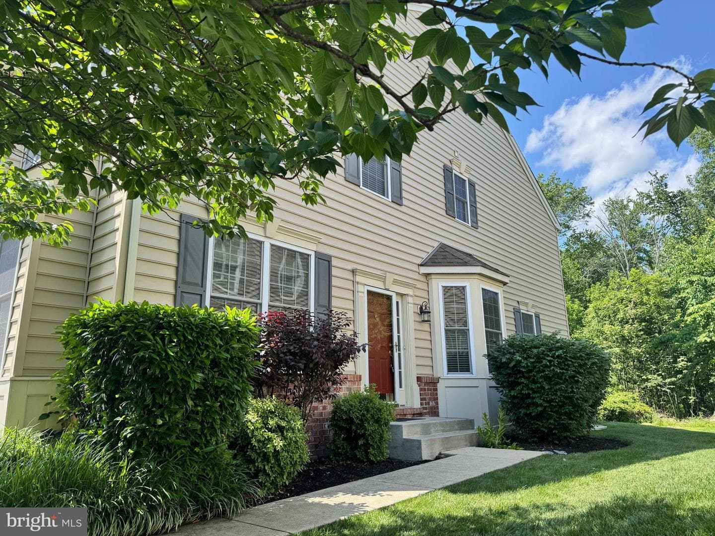 947 Dutch Drive photo 3