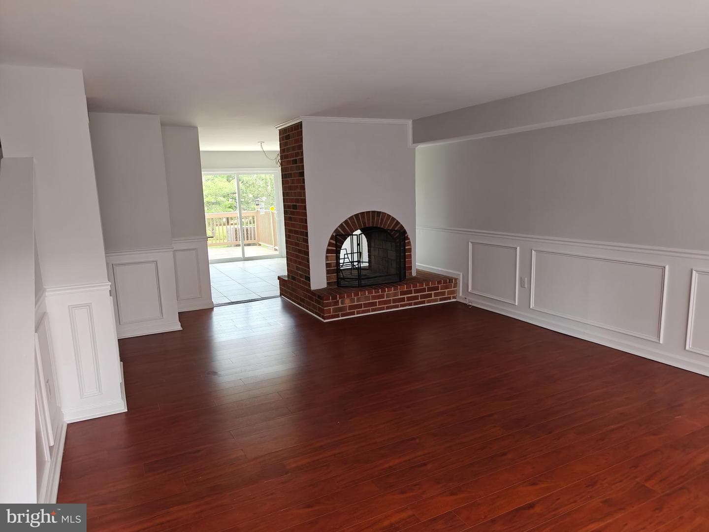 3910 Gatehouse Lane photo 2
