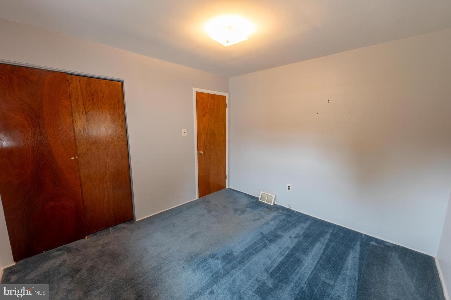 212 Ruth Avenue photo 8