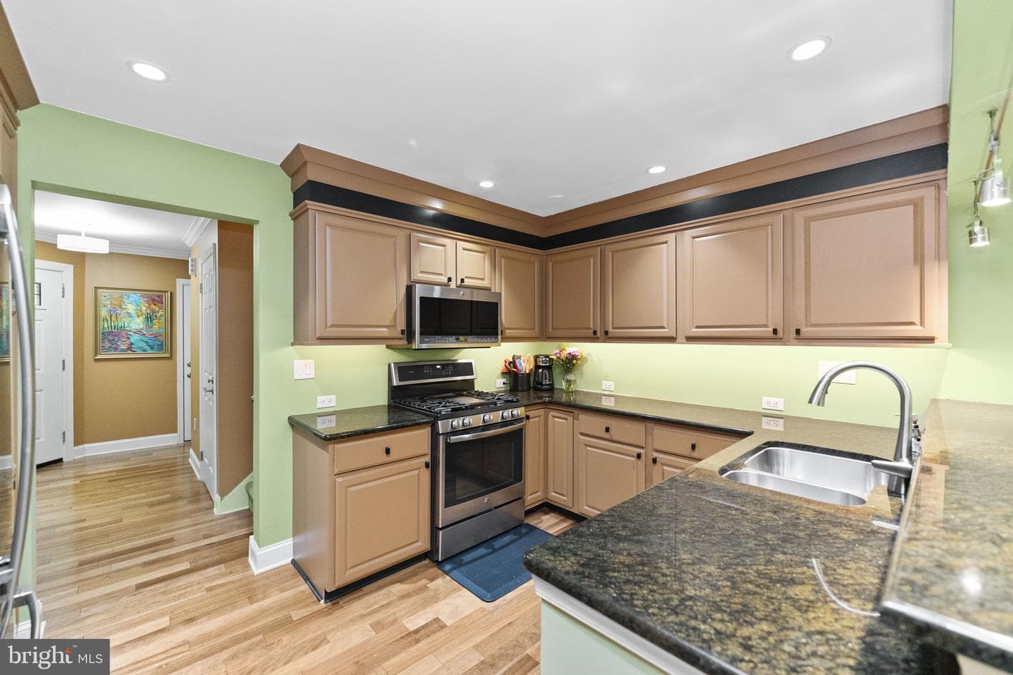 1319 Gwynedale Way photo 6