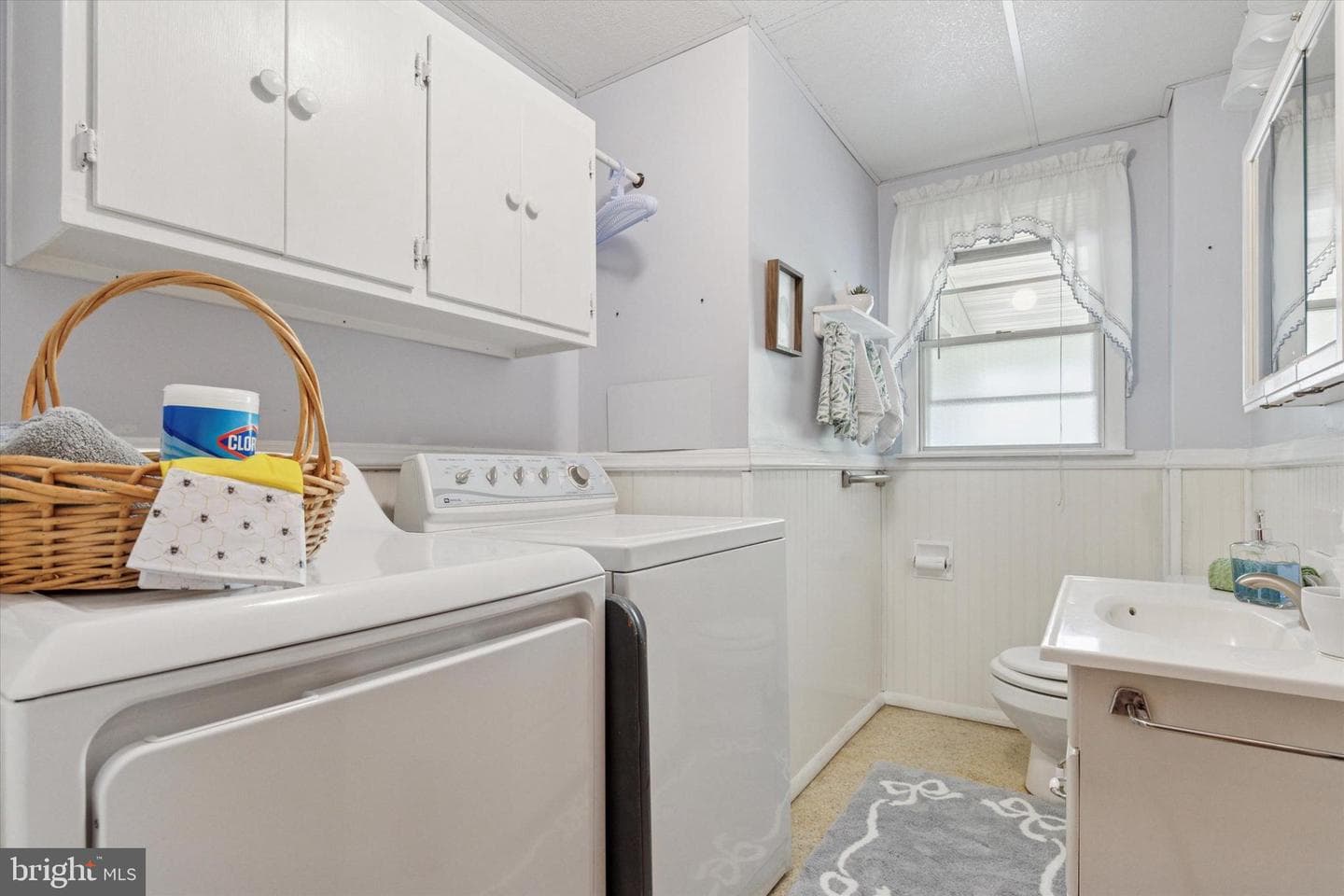 222 Moir Avenue photo 10