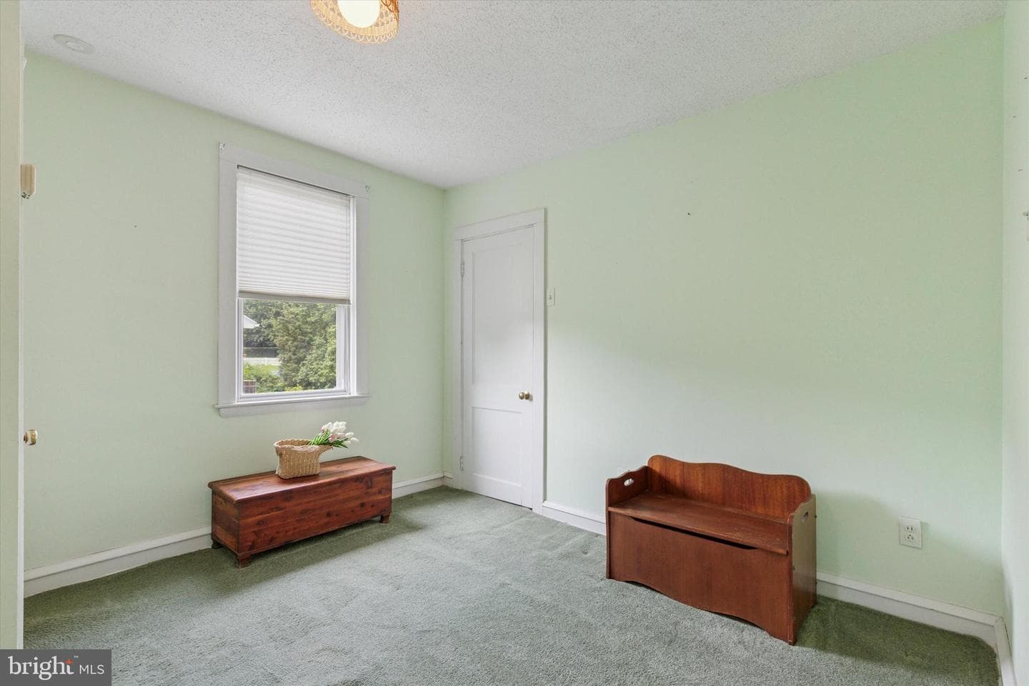 222 Moir Avenue photo 16