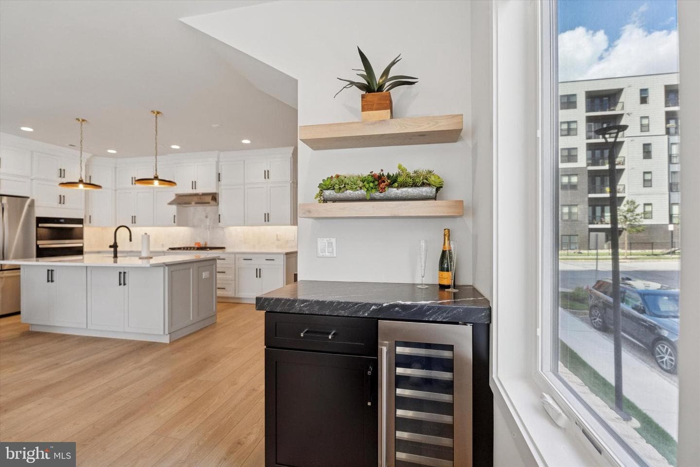 301 Manion Alley photo 13