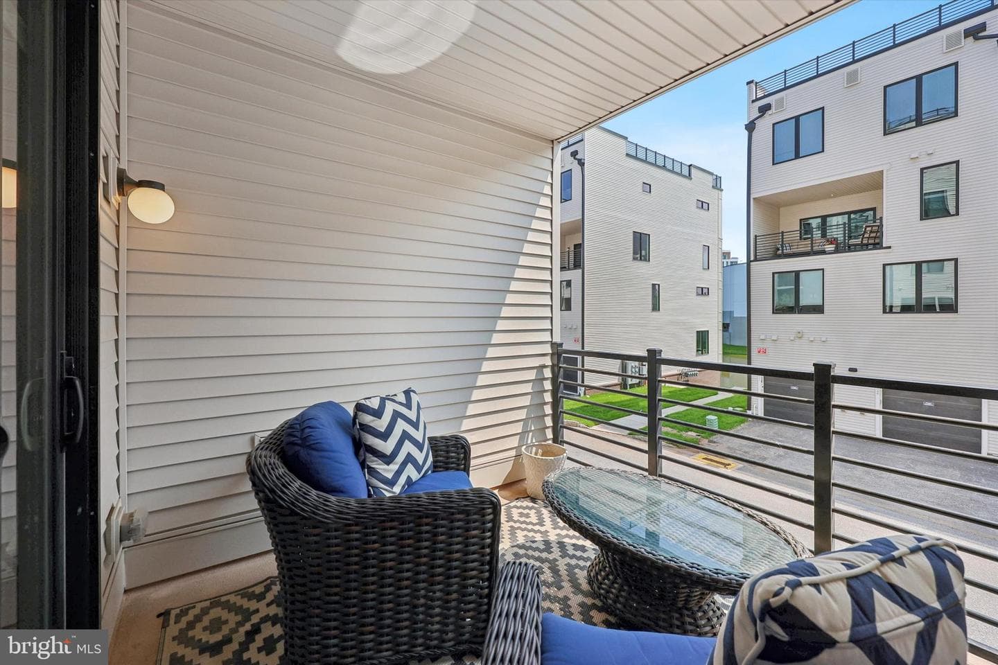 301 Manion Alley photo 14