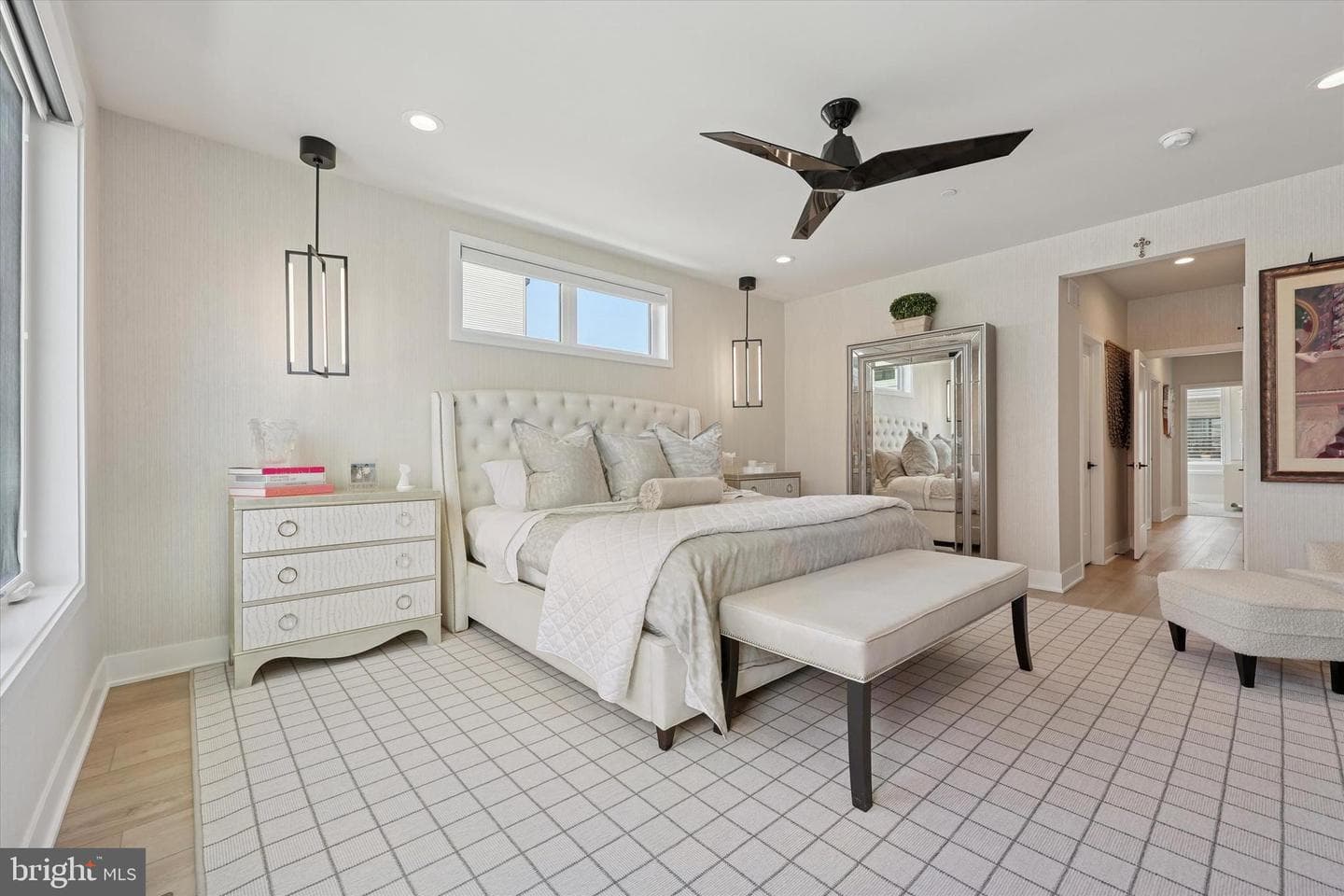 301 Manion Alley photo 15