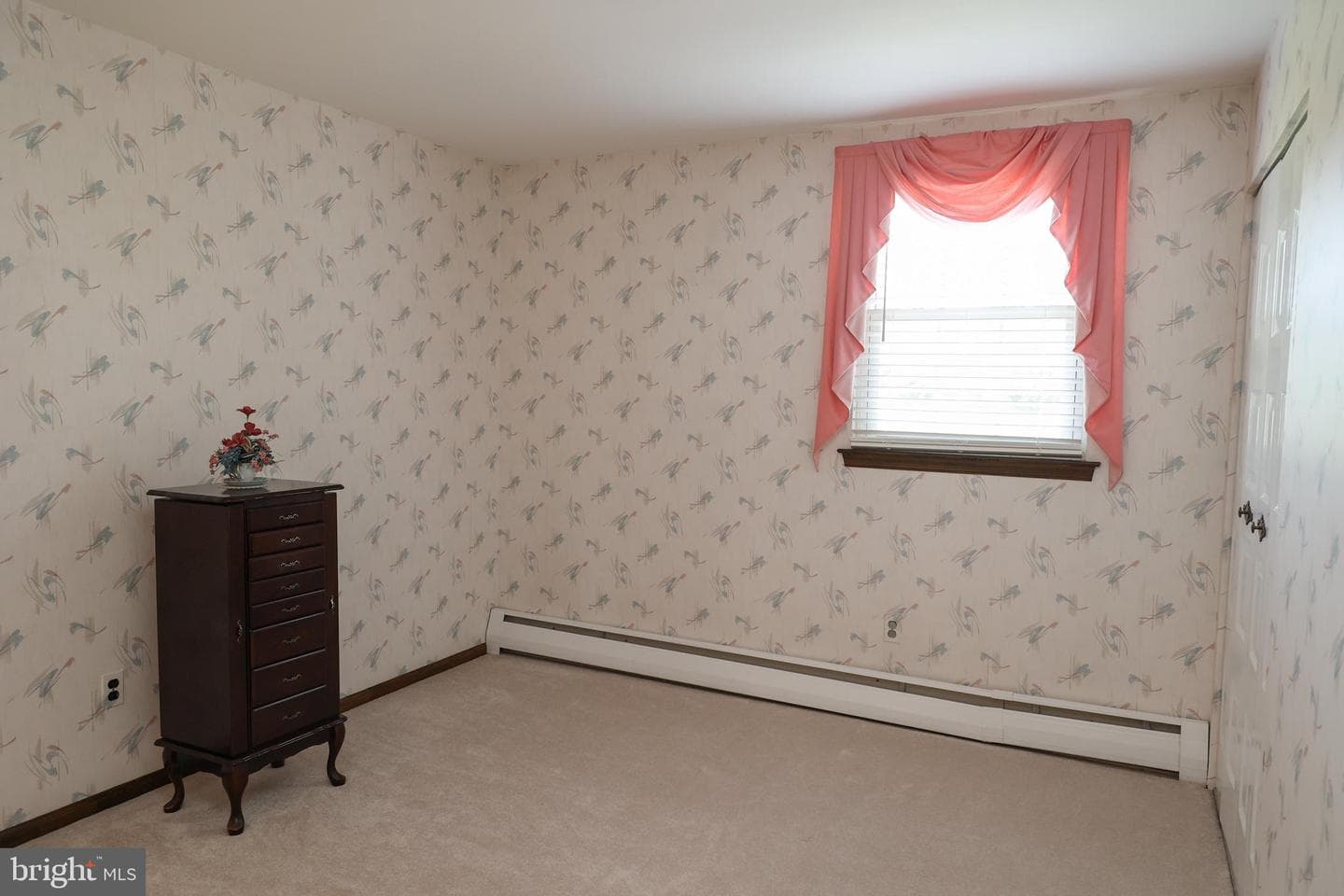 824 Garfield Avenue photo 12