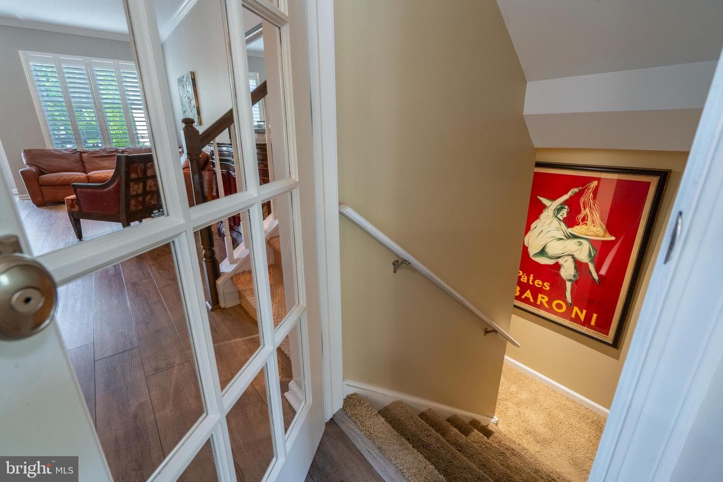 102 Warwick Way photo 24