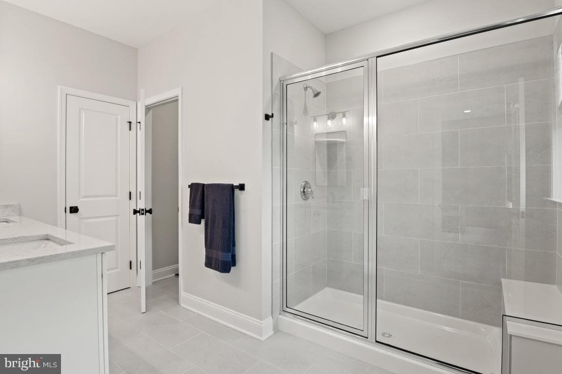164 Charles Lane photo 17