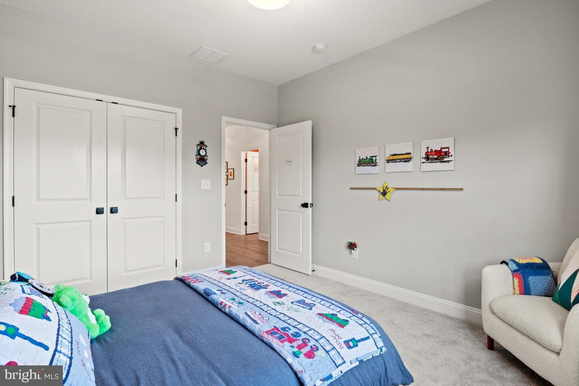 164 Charles Lane photo 21