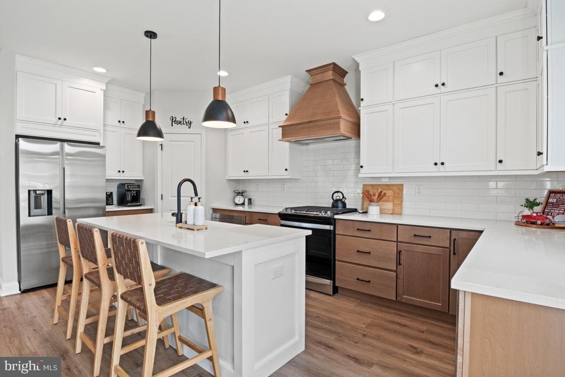 164 Charles Lane photo 7