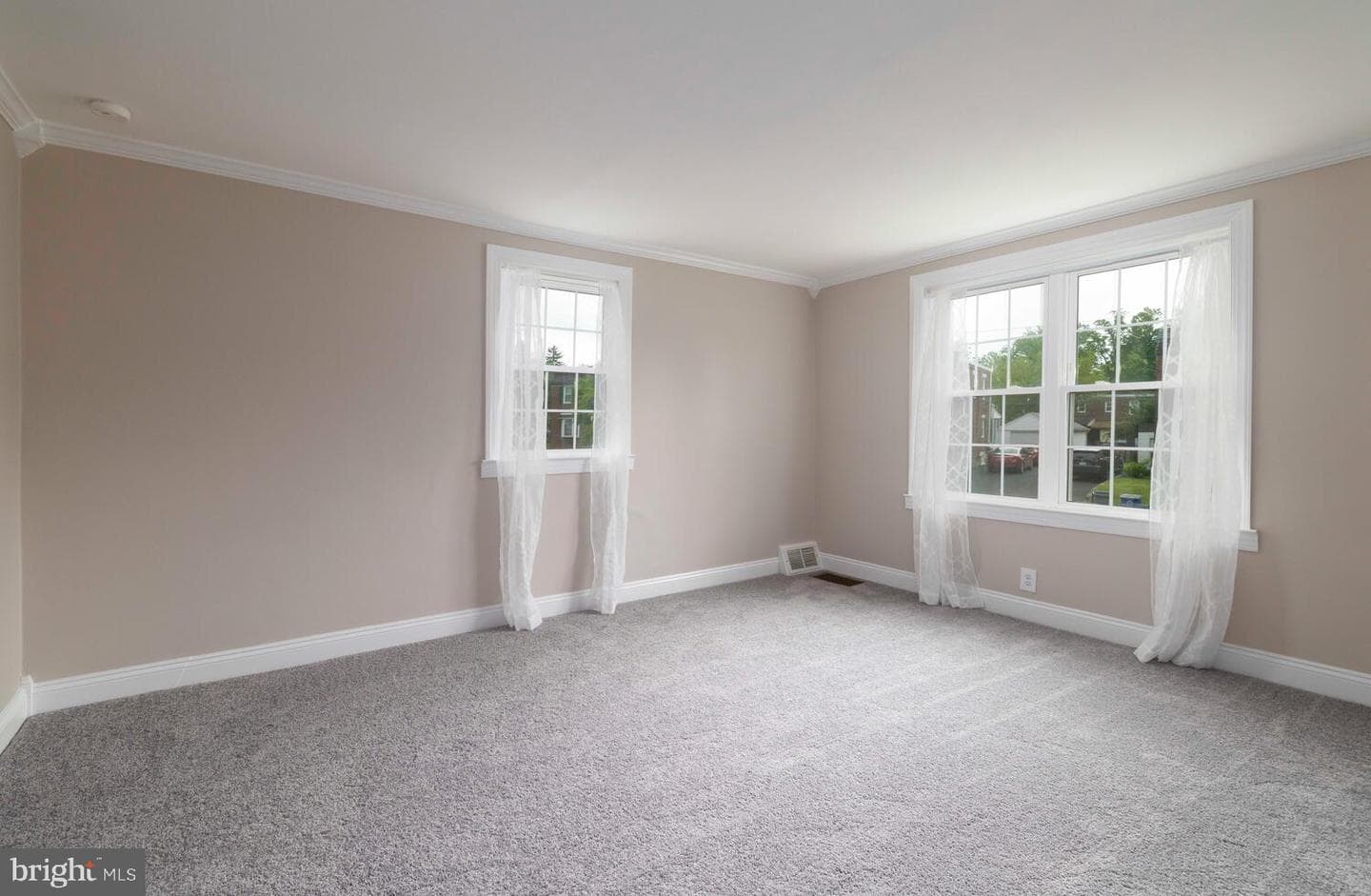 425 Madison Avenue photo 6