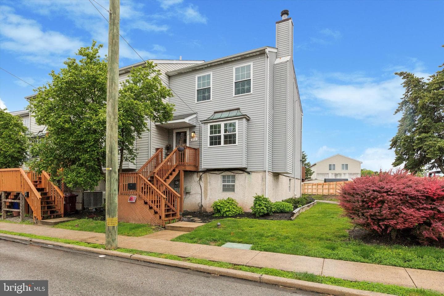 213 Mill Street photo 2