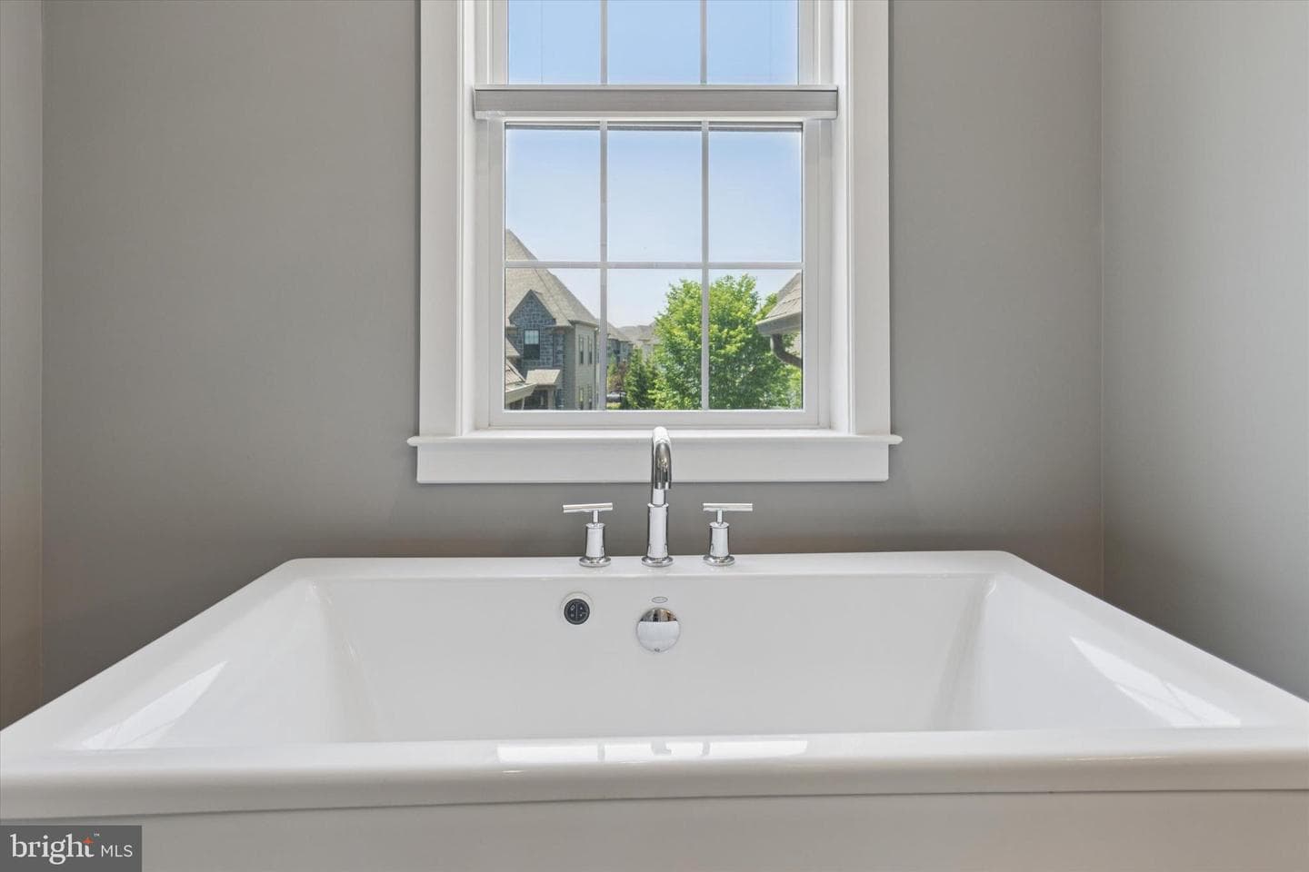 6106 Creekside Drive photo 22