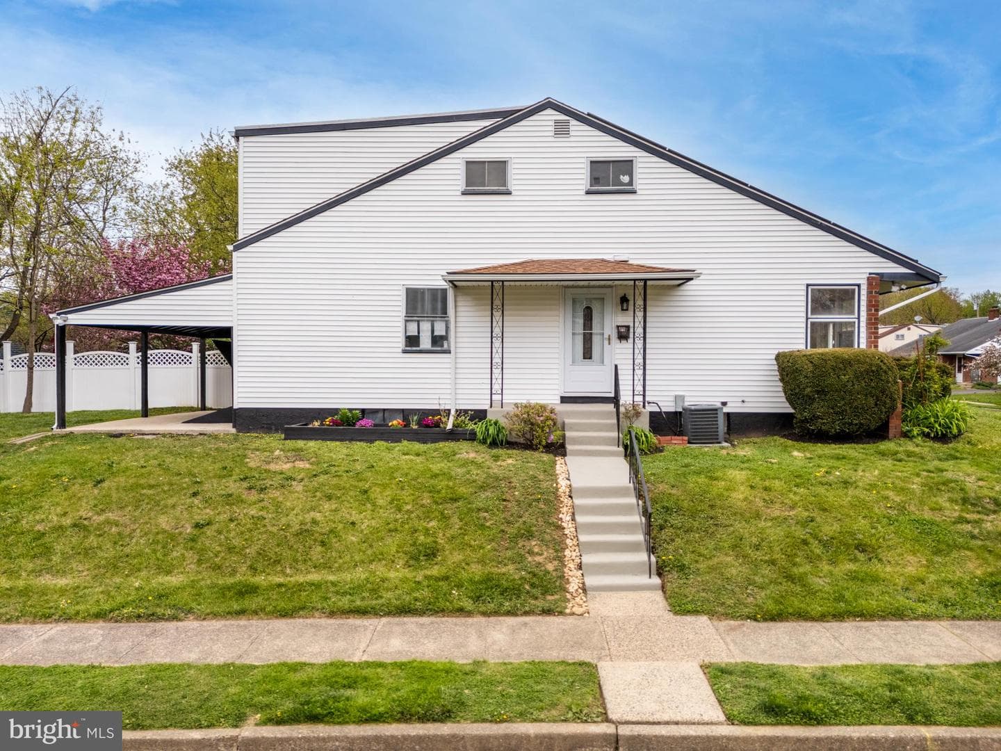 1400 Arline Avenue photo 2