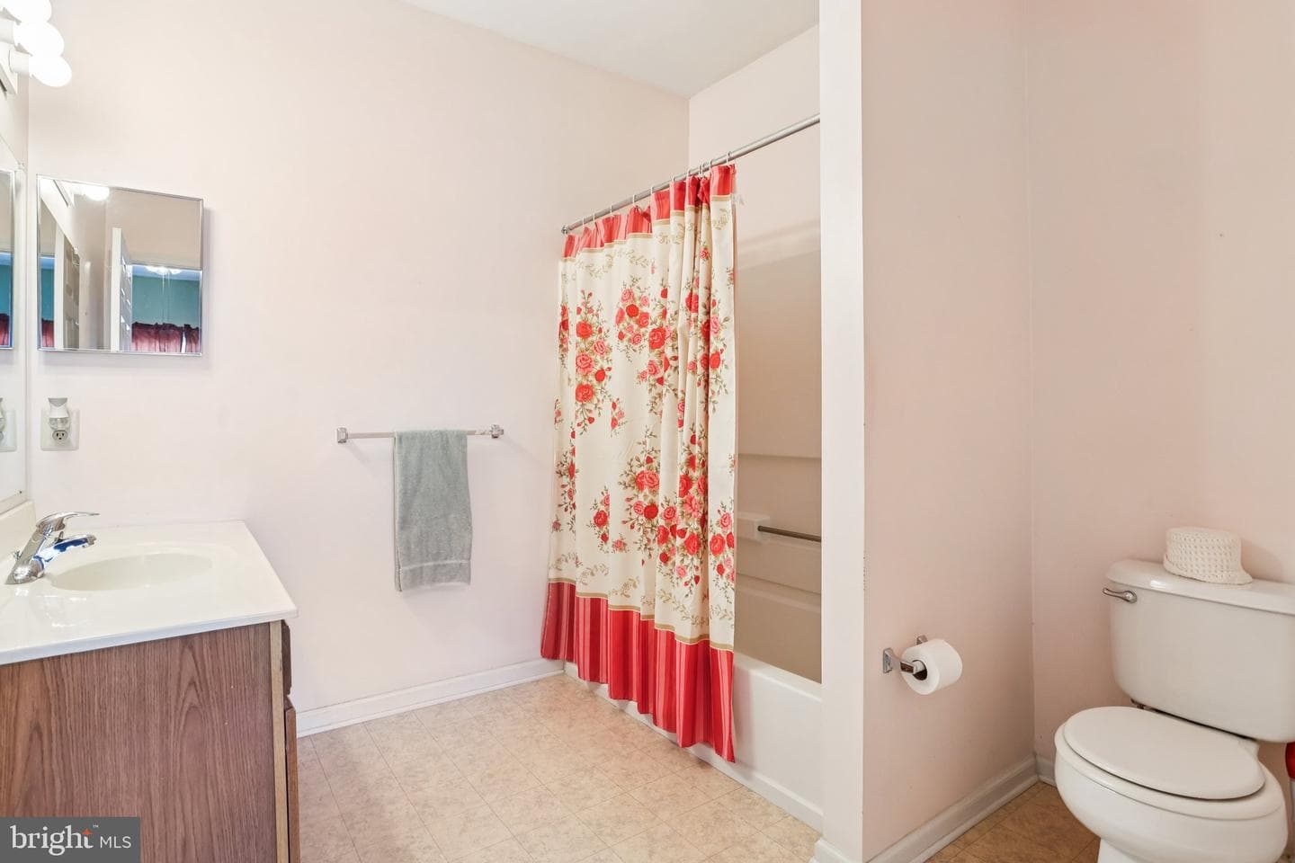 24 Stuart Drive #24 photo 13