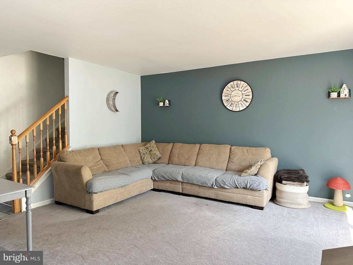584 Meadow Lane photo 12