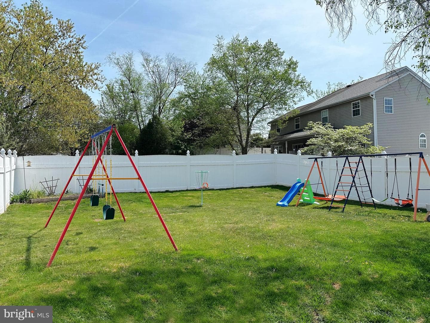 584 Meadow Lane photo 6